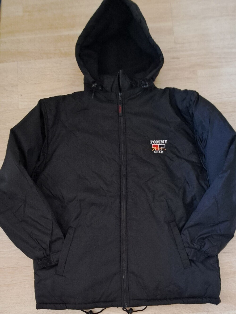 TOMMY GEAR Men's Black Hooded Puffer Jacket